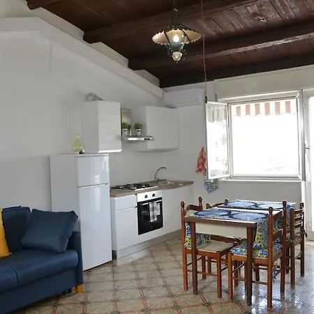 Dory Apartment